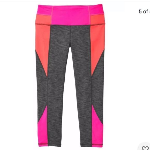 Athleta High Rise Colorblock Chaturanga Capri - Picture 3 of 9